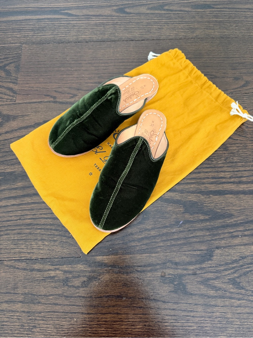 Sabah dark green velvet slip on mule size EU 37, US 7